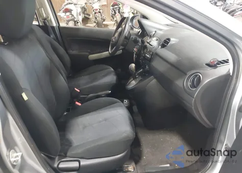 2014 Mazda Mazda2 Sport z USA, uszkodzony, nr VIN JM1DE1KY4E0178206